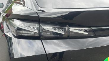 SPOTICAR Peugeot E-408 58kwh Gt Fastback Auto 5dr Used Car - Saloon Electric Black - Stockport - 1200607678_5