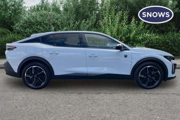 SPOTICAR Peugeot E-408 58kwh Gt Fastback Auto 5dr Used Car - Saloon Electric White - Southampton - 1200623869_4