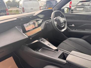 SPOTICAR Peugeot E-408 58kwh Gt Fastback Auto 5dr Used Car - Saloon Electric Red - Boston - 1200631936_3