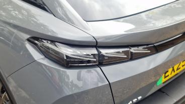 SPOTICAR Peugeot E-408 58kwh Gt Fastback Auto 5dr Used Car - Saloon Electric Grey - Romford - 1200636751_5