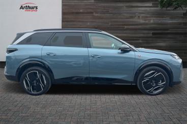 SPOTICAR Peugeot 5008 E-5008 73kwh Gt Auto 5dr Used Car - Mpv Electric Blue - Wrexham - 1200527326_2