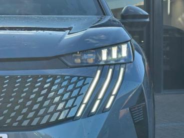 SPOTICAR Peugeot 5008 E-5008 73kwh Gt Auto 5dr Used Car - Mpv Electric Blue - Perth - 1200547830_3