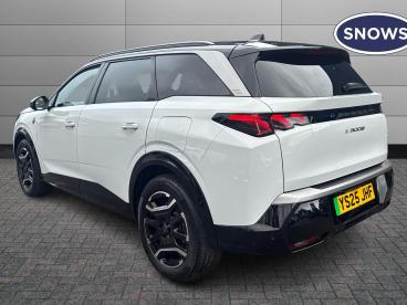 SPOTICAR Peugeot 5008 E-5008 73kwh Gt Auto 5dr Used Car - Mpv Electric White - Newbury - 1200557862_3