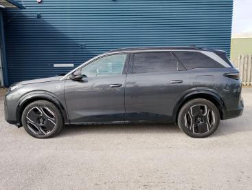 SPOTICAR Peugeot 5008 E-5008 73kwh Gt Auto 5dr Used Car - Mpv Electric Grey - Barrow In Furness - 1200588148_3