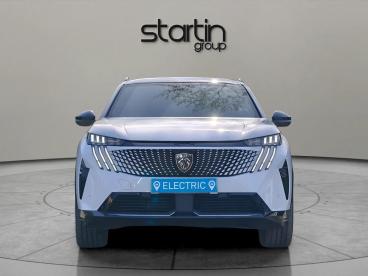 SPOTICAR Peugeot 5008 E-5008 73kwh Gt Auto 5dr Used Car - Mpv Electric White - Worcester - 1200592737_2
