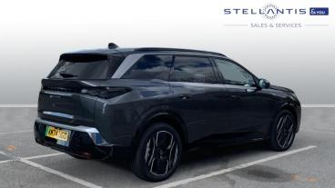 SPOTICAR Peugeot 5008 E-5008 73kwh Gt Auto 5dr Used Car - Mpv Electric Grey - Croydon - 1200593218_3