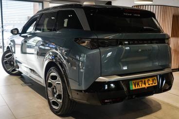 SPOTICAR Peugeot 5008 E-5008 73kwh Gt Auto 5dr (11kw Charger) Used Car - Mpv Electric Blue - Stourbridge - 1200627179_2