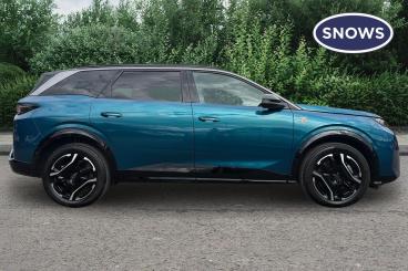 SPOTICAR Peugeot 5008 E-5008 73kwh Gt Auto 5dr (11kw Charger) Used Car - Mpv Electric Blue - Portsmouth - 1200631912_4