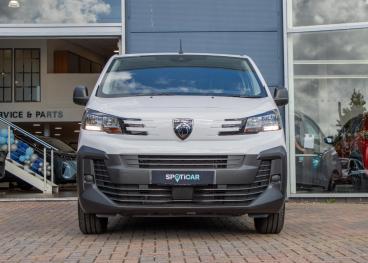 SPOTICAR Peugeot Expert E-expert 75kwh Professional Standard Panel Van Auto Mwb 6dr Used Car - Commercial Vehicle Electric White - Aldershot - 1200541502_2