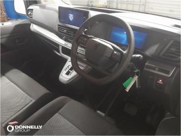 SPOTICAR Peugeot Expert E-expert 75kwh Professional Standard Panel Van Auto Mwb 6dr Used Car - Commercial Vehicle Electric White - Eglinton - 1200541827_4