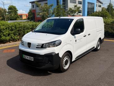 SPOTICAR Peugeot Expert E-expert 75kwh Professional Long Panel Van Auto Lwb 6dr (7. Used Car - Commercial Vehicle Electric White - Crewe - 1200551818_4