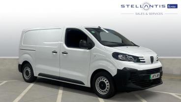 SPOTICAR Peugeot Expert E-expert 75kwh Professional Standard Panel Van Auto Mwb 6dr Used Car - Commercial Vehicle Electric White - West London - 1200563048_1