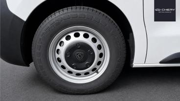 SPOTICAR Peugeot Expert E-expert 75kwh Professional Standard Panel Van Auto Mwb 6dr Used Car - Commercial Vehicle Electric White - Letchworth - 1200597740_5
