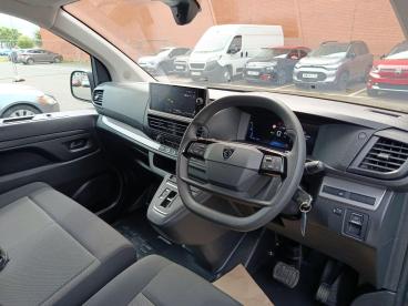 SPOTICAR Peugeot Expert E-expert 75kwh Professional Auto M 6dr (11kw Charger) Used Car - Commercial Vehicle Electric Grey - Aylesbury - 1200599636_5