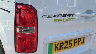 SPOTICAR Peugeot Expert E-expert 75kwh Sport Standard Crew Van Auto Mwb 6dr (7.4kw Used Car - Commercial Vehicle Electric White - Leicester - 1200604651_5