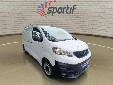 SPOTICAR Peugeot Expert E-expert E 1200 75kwh Professional Standard Panel Van Auto Used Car - Commercial Vehicle Electric White - Aylesbury - 1200605911_1