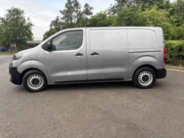SPOTICAR Peugeot Expert E-expert 75kwh Professional Standard Panel Van Auto Mwb 6dr Used Car - Commercial Vehicle Electric Grey - Crewe - 1200606119_4