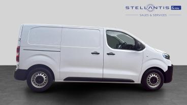 SPOTICAR Peugeot Expert E-expert 75kwh Professional Standard Panel Van Auto Mwb 6dr Used Car - Commercial Vehicle Electric White - Godalming - 1200636225_2