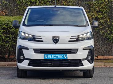 SPOTICAR Peugeot Expert E-expert 75kwh Asphalt Standard Panel Van Auto Mwb 6dr (11k Used Car - Commercial Vehicle Electric White - Worcester - 1200641171_2