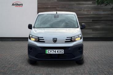 SPOTICAR Peugeot Partner E-partner 800 52kwh Professional Standard Panel Van Auto Swb Used Car - Commercial Vehicle Electric Silver - Wrexham - 1200538823_2