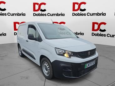 SPOTICAR Peugeot Partner E-partner 800 50kwh Professional Premium + Standard Panel Va Used Car - Commercial Vehicle Electric White - Workington - 1200545958_1