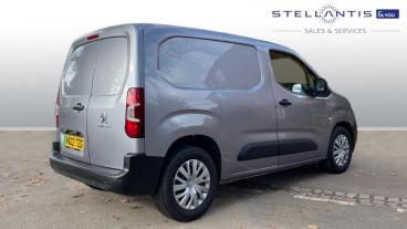 SPOTICAR Peugeot Partner E-partner 800 50kwh Professional Premium Standard Panel Van Used Car - Commercial Vehicle Electric Grey - Hatfield - 1200553104_3