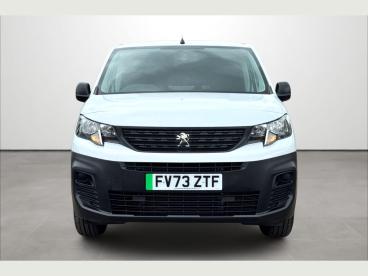 SPOTICAR Peugeot Partner E-partner 800 50kwh Professional Premium + Standard Panel Va Used Car - Commercial Vehicle Electric White - Uckfield - 1200555789_5