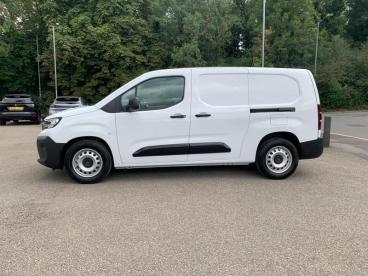 SPOTICAR Peugeot Partner E-partner 750 52kwh Professional Long Panel Van Auto Lwb 6dr Used Car - Commercial Vehicle Electric White - Rugby - 1200562538_4
