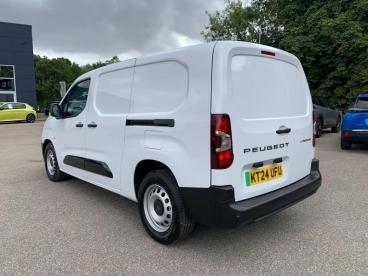 SPOTICAR Peugeot Partner E-partner 750 52kwh Professional Long Panel Van Auto Lwb 6dr Used Car - Commercial Vehicle Electric White - Rugby - 1200562538_5