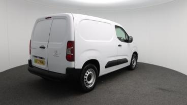 SPOTICAR Peugeot Partner E-partner 800 50kwh Professional Premium + Standard Panel Va Used Car - Commercial Vehicle Electric White - St. Austell - 1200570780_3