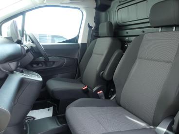 SPOTICAR Peugeot Partner E-partner 800 52kwh Professional Standard Panel Van Auto Swb Used Car - Commercial Vehicle Electric White - Devizes - 1200600117_2