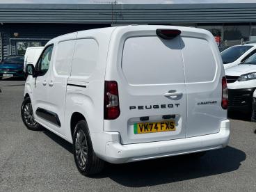 SPOTICAR Peugeot Partner E-partner 750 52kwh Asphalt Long Panel Van Auto Lwb 6dr (7.4 Used Car - Commercial Vehicle Electric White - Worcester - 1200601241_3