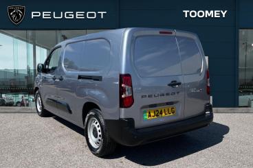 SPOTICAR Peugeot Partner E-partner 750 52kwh Professional Long Panel Van Auto Lwb 6dr Used Car - Commercial Vehicle Electric Grey - Basildon - 1200602721_3