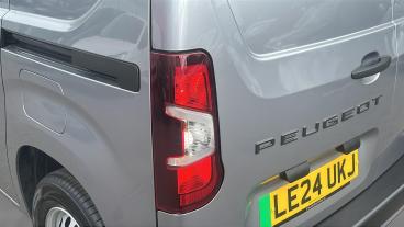 SPOTICAR Peugeot Partner E-partner 800 52kwh Professional Standard Panel Van Auto Swb Used Car - Commercial Vehicle Electric Grey - Wimbledon - 1200621206_5