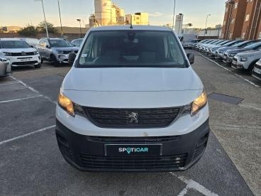 SPOTICAR Peugeot Partner E-partner 700 50kwh Professional Premium + Long Crew Van Aut Used Car - Commercial Vehicle Electric White - Southampton - 1200641494_2