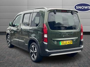 SPOTICAR Peugeot Rifter E-rifter 52kwh Gt Standard Mpv Auto 5dr (7.4kw Charger) Used Car - Mpv Electric Green - Romsey - 1200563200_3