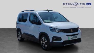 SPOTICAR Peugeot Rifter E-rifter 50kwh Gt Standard Mpv Auto 5dr (7.4kw Charger) Used Car - Mpv Electric White - Crawley - 1200615013_1