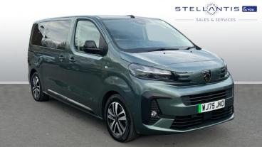 SPOTICAR Peugeot Traveller E-traveller 75kwh Allure Standard Mpv Auto Mwb 5dr (8 Seat, 11 Used Car - Commercial Vehicle Electric Green - Stockport - 1200575444_1