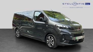 SPOTICAR Peugeot Traveller E-traveller 75kwh Allure Long Mpv Auto Lwb 5dr (8 Seat, 7.4kw Used Car - Commercial Vehicle Electric Grey - Stockport - 1200623195_1
