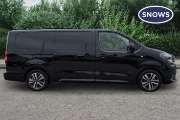 SPOTICAR Peugeot Traveller E-traveller 75kwh Allure Long Mpv Auto Lwb 5dr (8 Seat, 11kw C Used Car - Commercial Vehicle Electric Black - Portsmouth - 1200633622_4