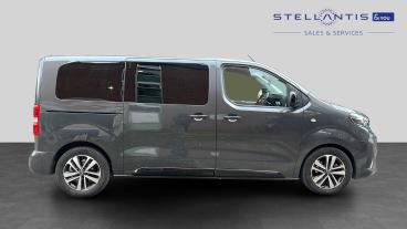 SPOTICAR Peugeot Traveller E-traveller 75kwh Allure Standard Mpv Auto Mwb 5dr (8 Seat, 7. Used Car - Commercial Vehicle Electric Grey - Stockport - 1200635608_2