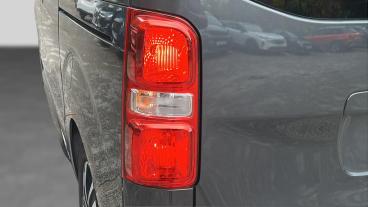 SPOTICAR Peugeot Traveller E-traveller 75kwh Allure Standard Mpv Auto Mwb 5dr (8 Seat, 7. Used Car - Commercial Vehicle Electric Grey - Stockport - 1200635608_5