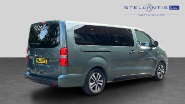 SPOTICAR Peugeot Traveller E-traveller 75kwh Allure Long Mpv Auto Lwb 5dr (8 Seat, 7.4kw Used Car - Commercial Vehicle Electric Green - Stockport - 1200638030_3