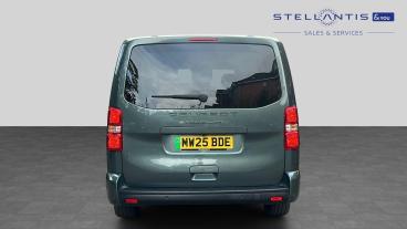 SPOTICAR Peugeot Traveller E-traveller 75kwh Allure Long Mpv Auto Lwb 5dr (8 Seat, 7.4kw Used Car - Commercial Vehicle Electric Green - Stockport - 1200638030_4