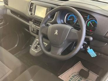 SPOTICAR Peugeot Expert E- Standard 1000 100kw 50kwh Professional Premium Used Car - Commercial Vehicle Electric White - Bridgend - 1200475124_3
