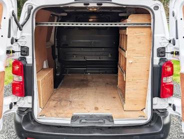 SPOTICAR Peugeot Expert 1.5 Bluehdi 1000 Professional Premium Standard Pan Used Car - Commercial Vehicle Diesel White - County Antrim - 1200545542_5