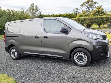 SPOTICAR Peugeot Expert 2.0 Bluehdi 1400 Professional Premium Standard Pan Used Car - Commercial Vehicle Diesel Grey - County Antrim - 1200545550_2