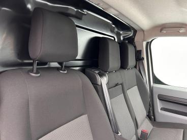 SPOTICAR Peugeot Expert 1.5 Bluehdi 1000 Professional Premium Standard Pan Used Car - Commercial Vehicle Diesel White - Preston - 1200566444_5