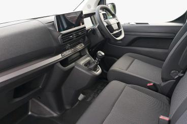 SPOTICAR Peugeot Expert 1.5 Bluehdi Professional Long Panel Van Long Euro Used Car - Commercial Vehicle Diesel White - Telford - 1200569059_2