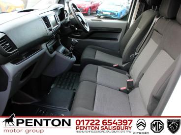 SPOTICAR Peugeot Expert 2.0 Bluehdi 1400 Professional Premium Standard Pan Used Car - Commercial Vehicle Diesel White - Salisbury - 1200575610_2